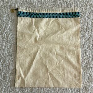 TORY BURCH dust bag, EUC 12x15”